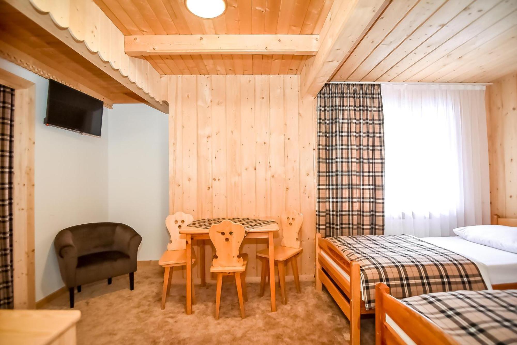 Willa Pod Orlem Jacuzzi Sauna Koscielisko Luaran gambar